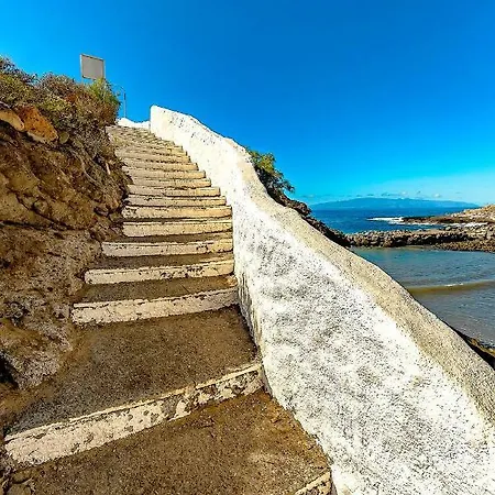 Studio On The Ocean Coast *